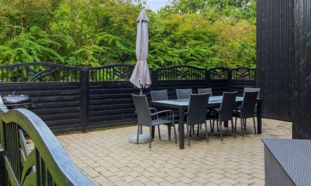 'Amanda' - 30km from the sea 1