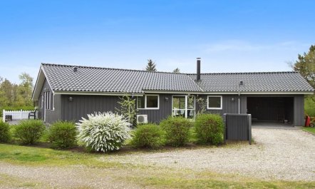 'Jannic' - 300m to the fjord 2