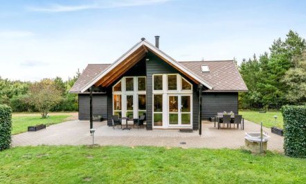 'Yvonna' - 350m to the fjord