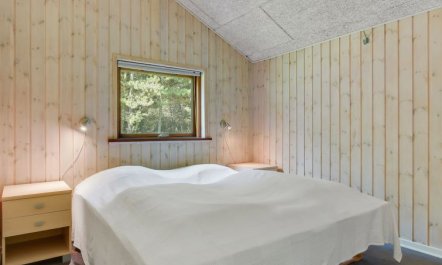 'Jonas' - 2.4km from the sea 5