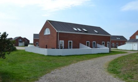 'Niilo' - 1.7km from the sea 2