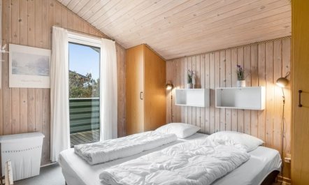 'Unni' -  from the sea 6