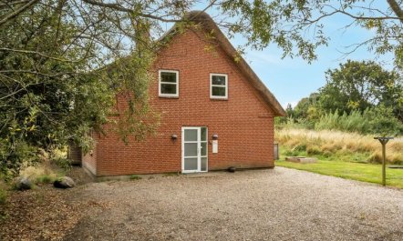 'Henrike' - 3.3km from the sea 2