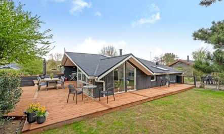 'Ronja' - 100m to the fjord