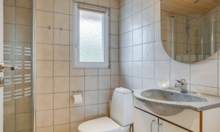 'Elsemarie' - 1.4km to the fjord 7