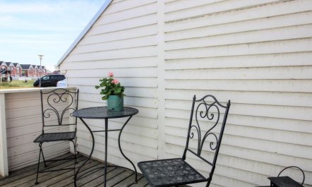 'Maarit' - 2.3km from the sea 2