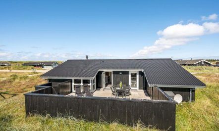 'Hjalma' -  from the sea 7