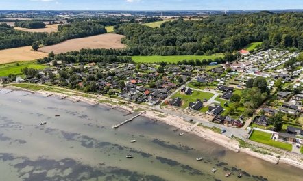 'Eino' - 30m from the sea 2