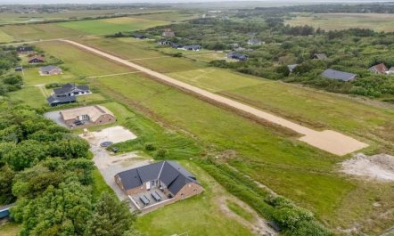 'Botmar' - 1.5km from the sea 4