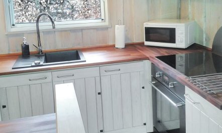 'Sporgh' - 100m from the sea 1