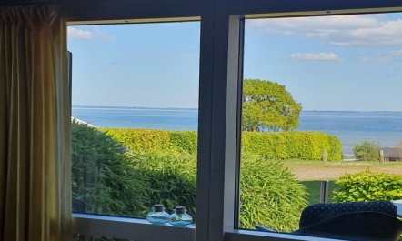 'Sporgh' - 100m from the sea 7