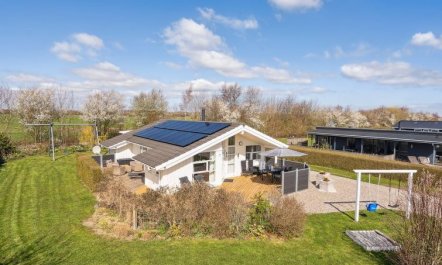 'Tjakko' - 700m from the sea