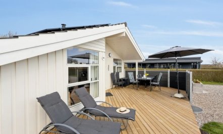 'Tjakko' - 700m from the sea 7