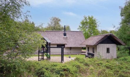 'Aghwith' - 1.2km from the sea 3