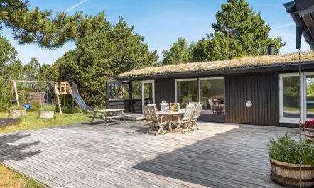 'Elin' - 3km from the sea 7