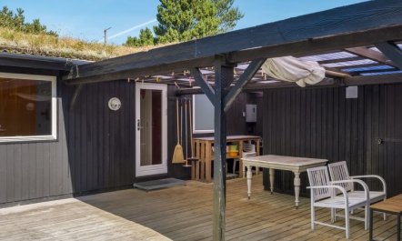 'Elin' - 3km from the sea 3