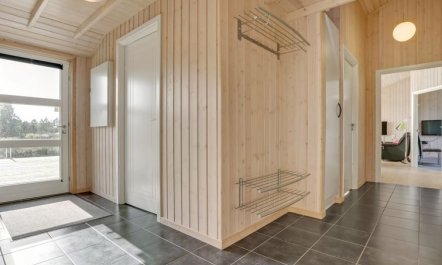 'Haghbarth' - 2.3km from the sea 6