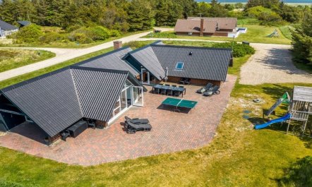 'Lidija' - 850m from the sea