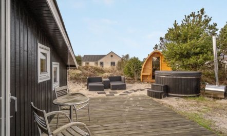 'Julan' - 600m from the sea 2