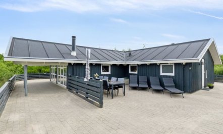 'Spurv' - 1.8km from the sea 5