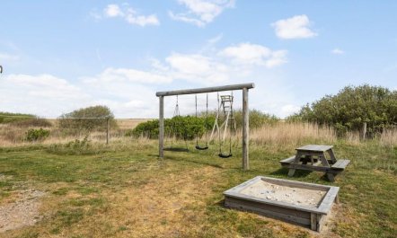 'Hermandine' - 700m from the sea 2