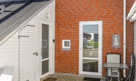 'Hugo' - 2.5km from the sea 6