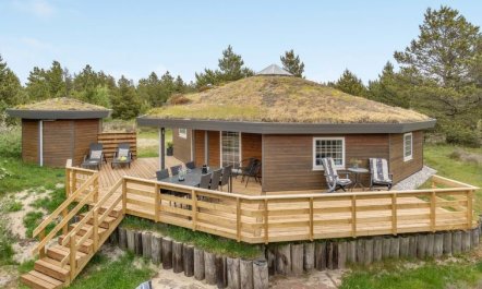 'Mariette' - 3.1km from the sea