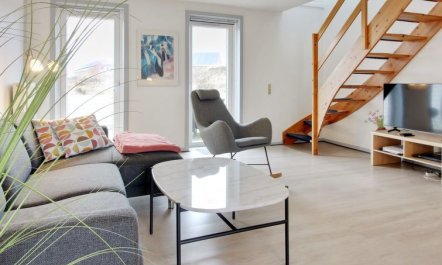 'Mirija' - 2.3km from the sea