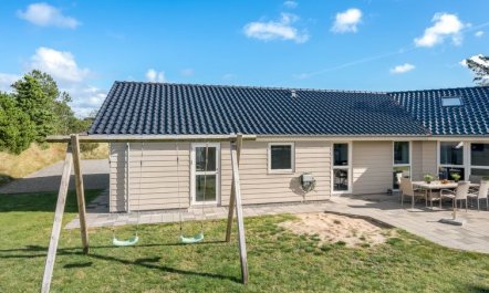 'Elektra' - 450m from the sea 3