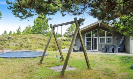 'Erlinda' - 3.1km from the sea 5