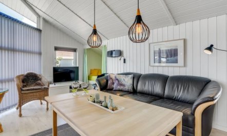 'Freek' - 400m from the sea 6