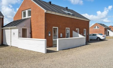 'Iffuer' - 2.3km from the sea 7