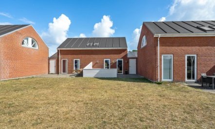 'Iffuer' - 2.3km from the sea 3