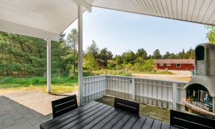 'Cora' - 1km from the sea 2