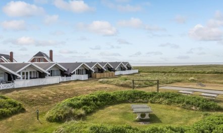 'Reinhold' - 1.9km from the sea 4