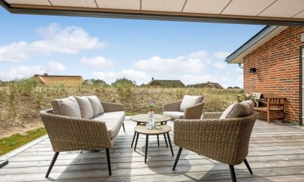 'Dirtje' - 200m from the sea