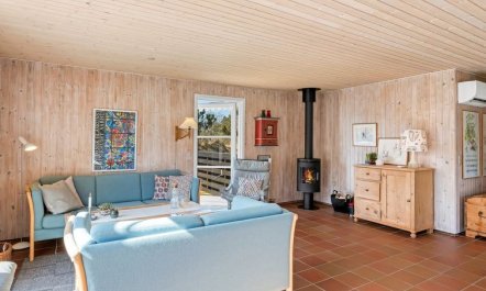 'Andrea' - 1.6km from the sea 2