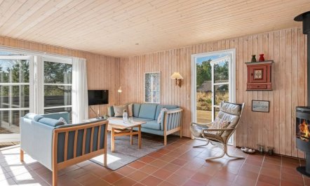 'Andrea' - 1.6km from the sea 4