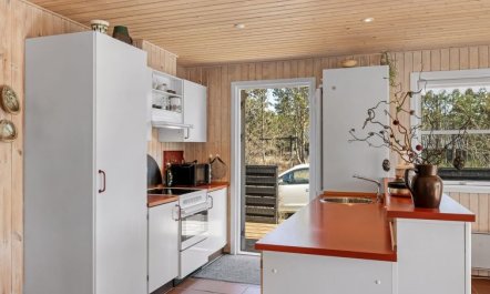 'Andrea' - 1.6km from the sea 5