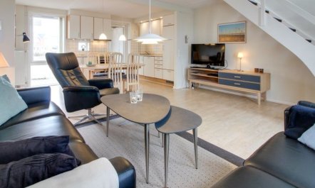 'Nayana' - 2.3km from the sea