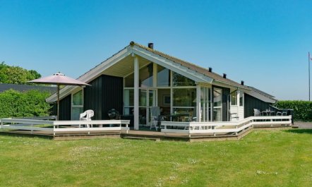 'Maybritt' - 100m from the sea 5