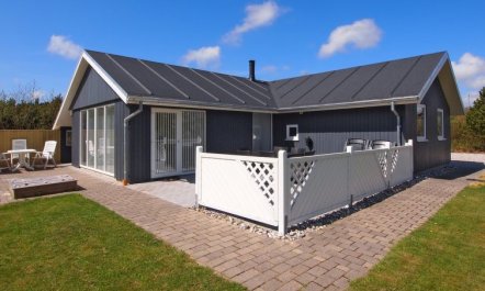 'Emmarenze' - 400m from the sea 2