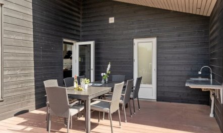 'Siegfried' - 500m from the sea 6