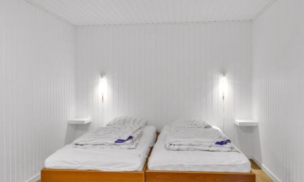 'Knud' - 2.5km from the sea 4