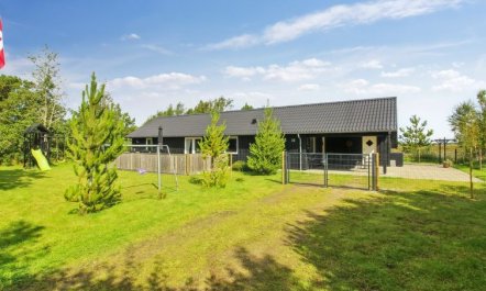 'Golubinka' - 2.5km from the sea