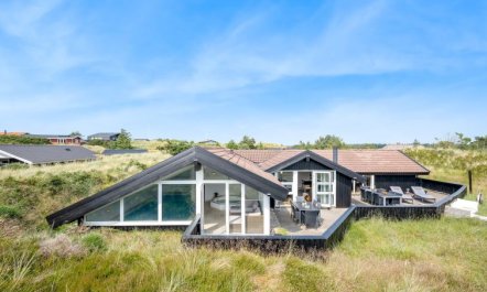 'Emin' - 700m from the sea 5