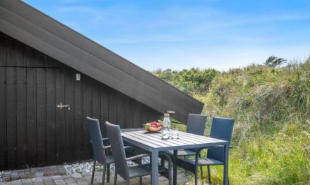 'Emin' - 700m from the sea 2