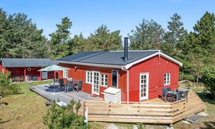 'Ruven' - 500m from the sea