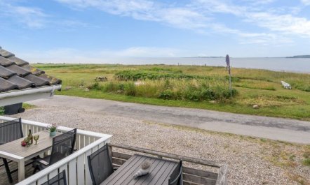 'Liutulf' - 40m from the sea 3