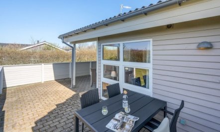 'Ellis' - 700m to the fjord 6